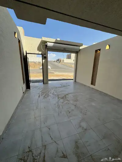 للبيع بالمحاله روف علوي دور ثاني مع ملحق بمدخل سياره 380م 4