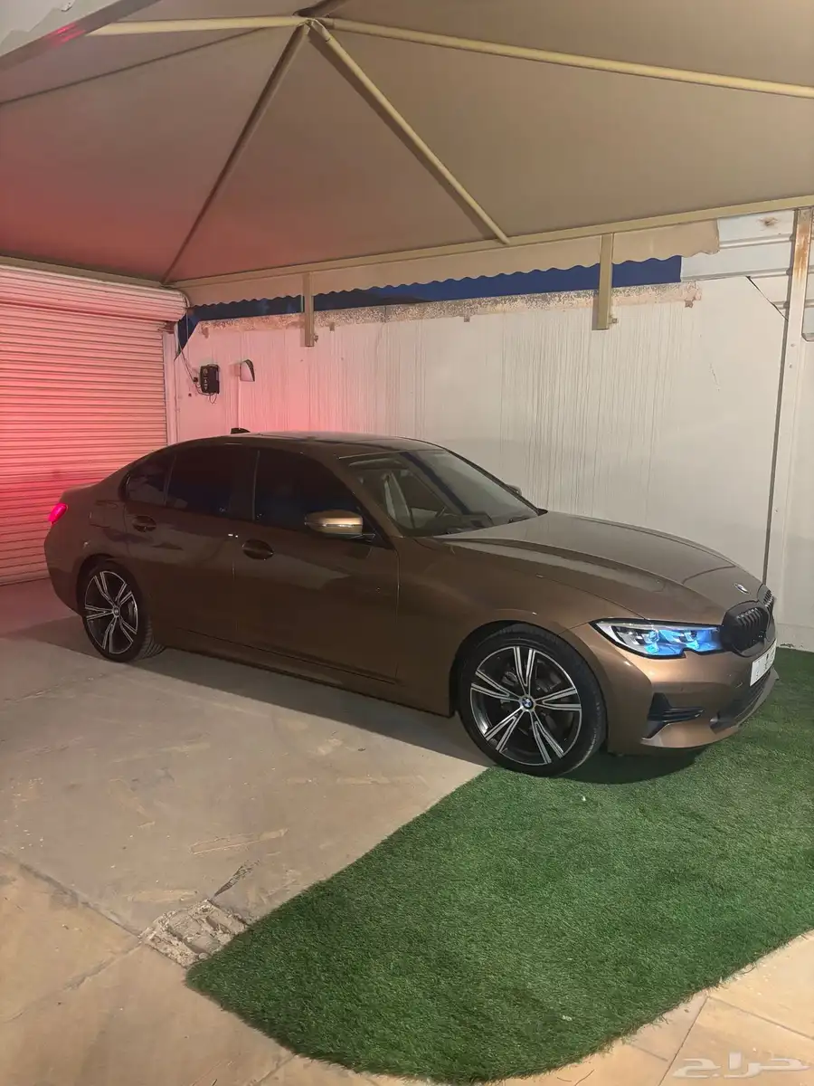ممشى قليل 2020 BMW 320 موديل 1
