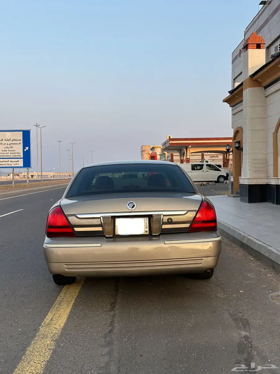 فورد جراند ماركيز 2006 4