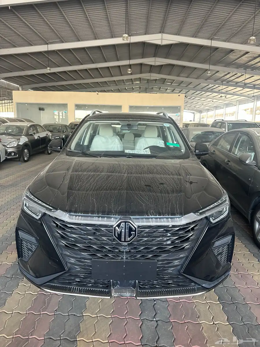 ام جي RX5 بانوراما مخمل 2023 عرض خاص 12