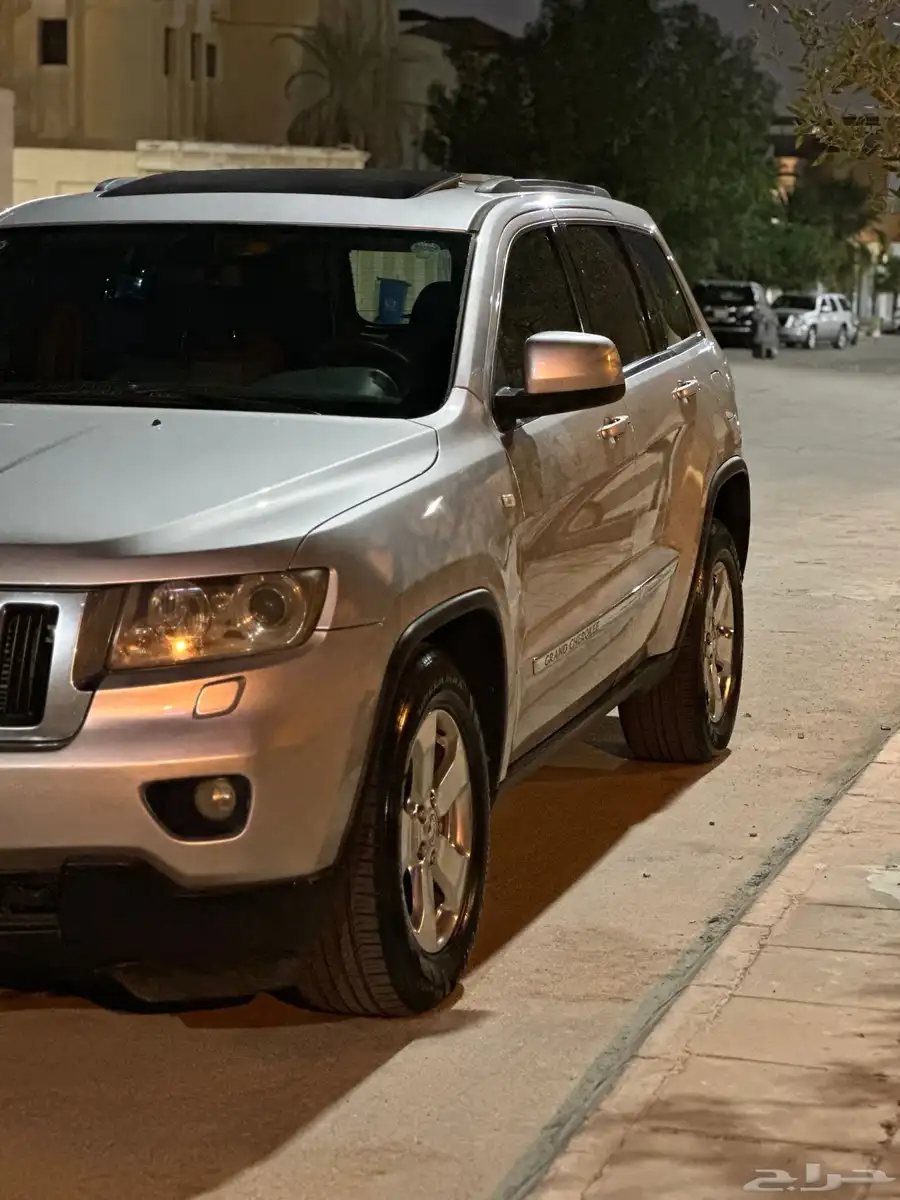 قراند شيروكي 2013   Grand Cherokee 1
