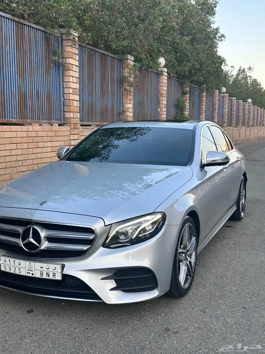 مرسيدس E300 2019 0