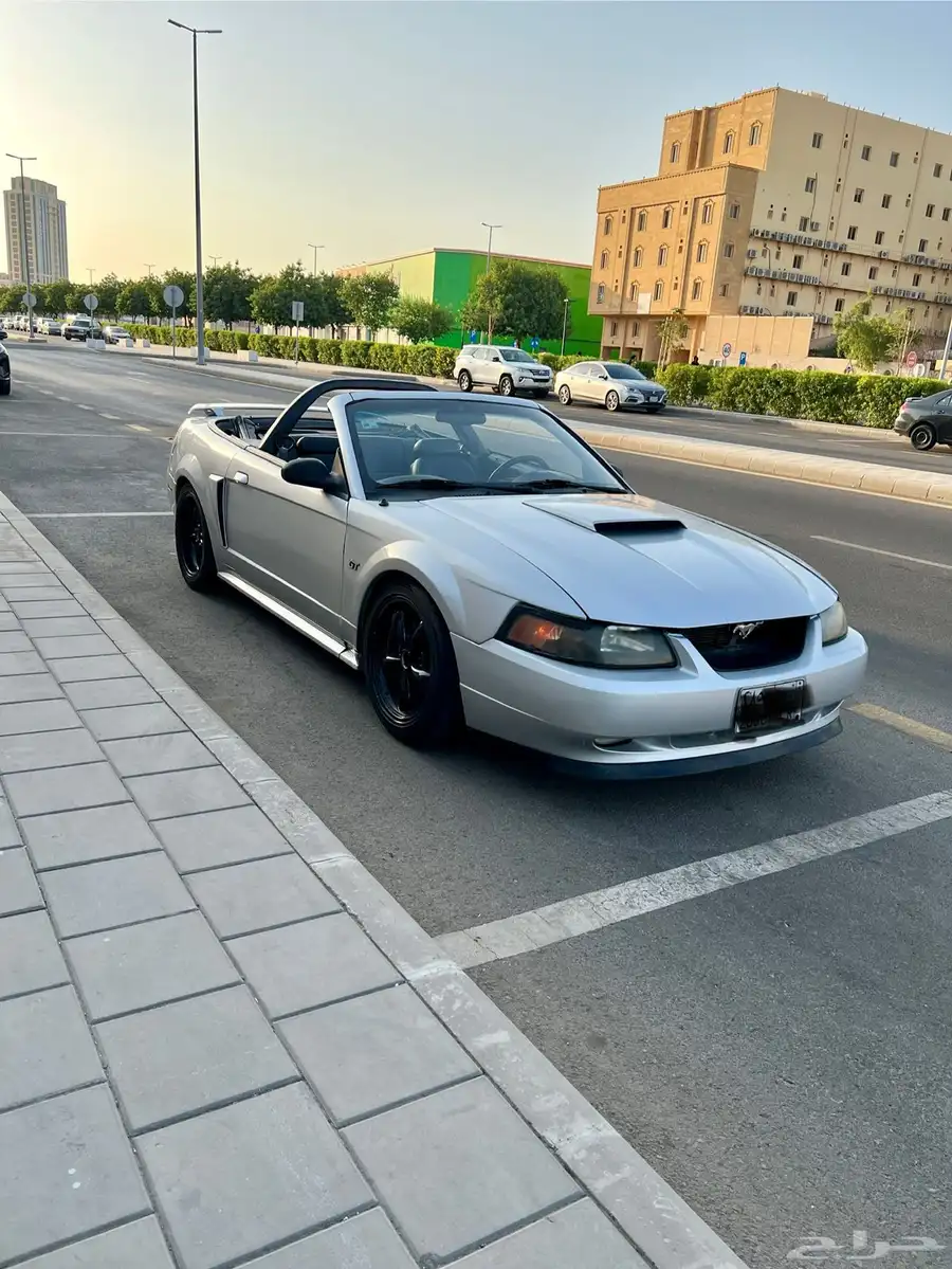 فورد موستنج جي تي 1