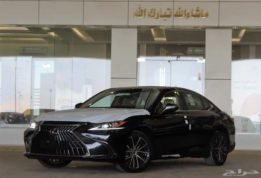 لكزس - ES300 Bh هايبرد - 2024 - نص فل - خليجي 0
