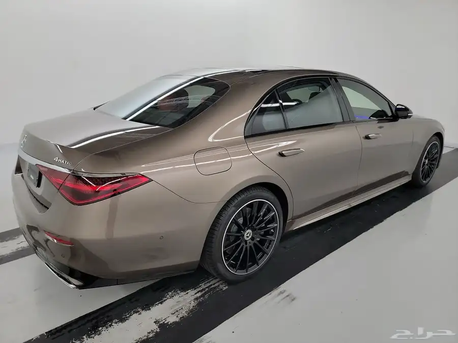 مرسدس S580 الجوهره 2025 1