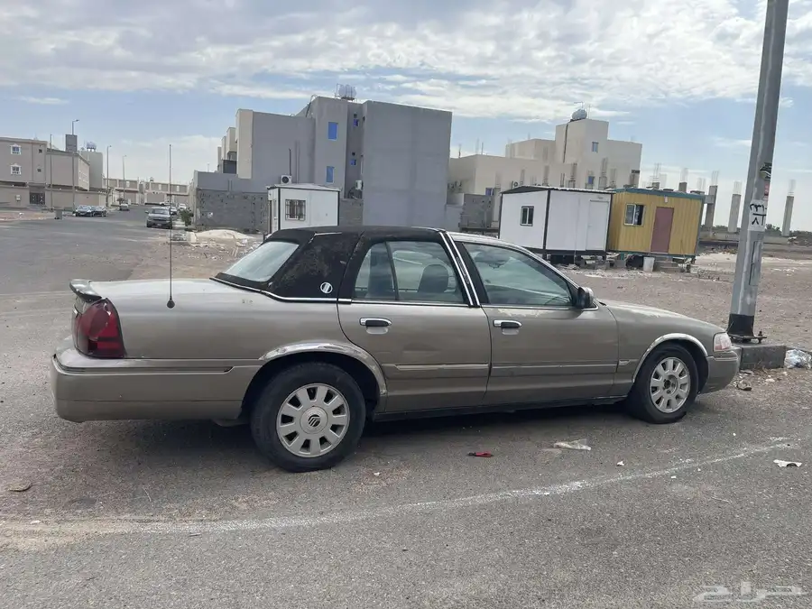 فورد قراند ماركيز 2005 2