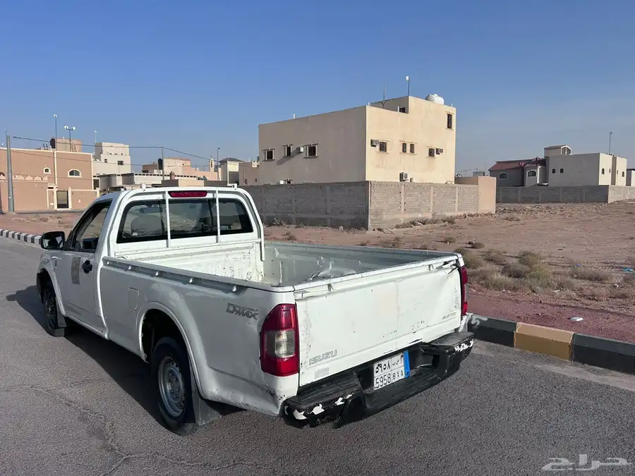 ايسوزو d-max 1