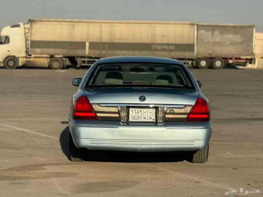 فورد 2007 أمريكي 10