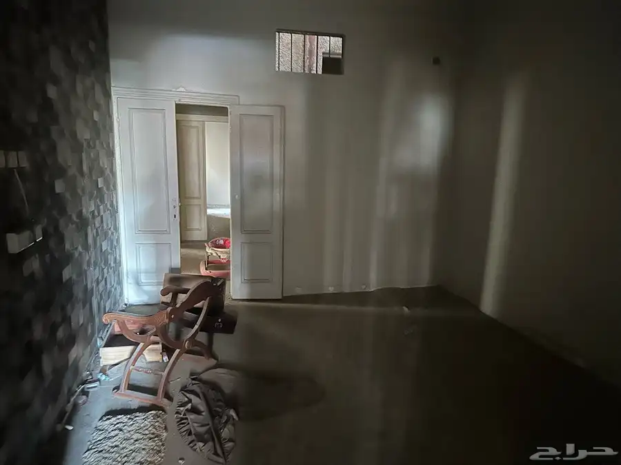 موقع عليه عمارة قديمة القمرية 5