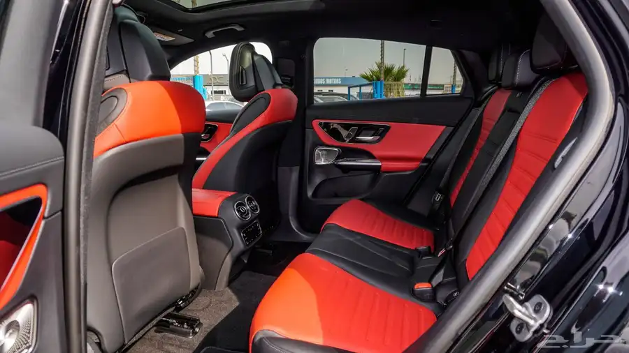 2025 Mercedes-Benz GLC200 Coupe جديد اصفار اعلى المواصفات 9