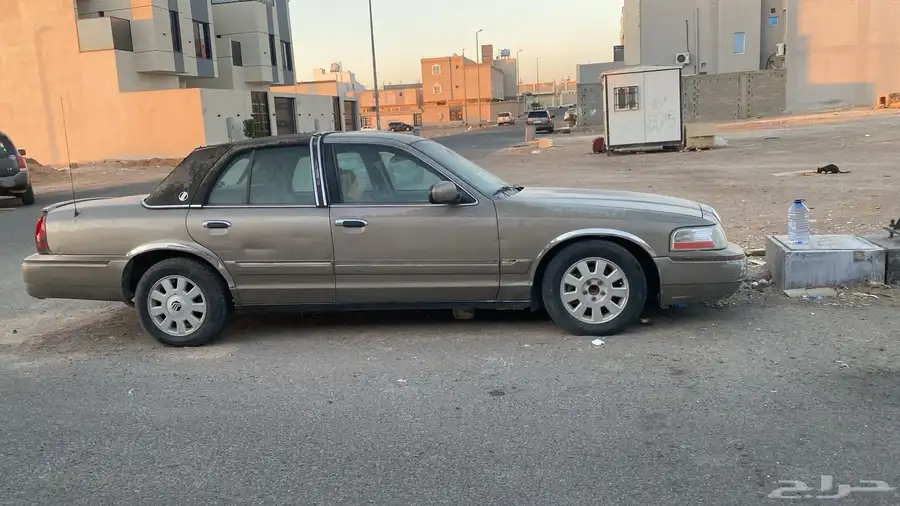 فورد قراند ماركيز 2005 0