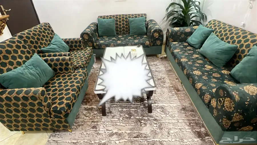 غرفة نوم اخت الجديده دولاب كبير ثلاجه توشيبا نظيفه - كنب 5