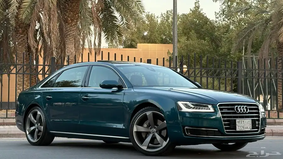 اودي A8L 2016 ( لون مميز ) 11