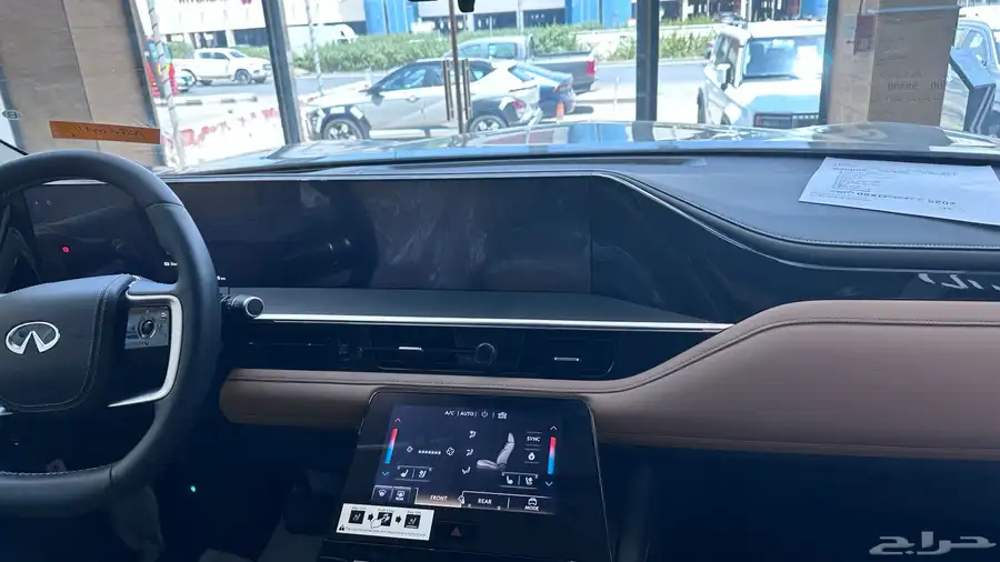 انفنتي 2025 QX80 سنسوري 1
