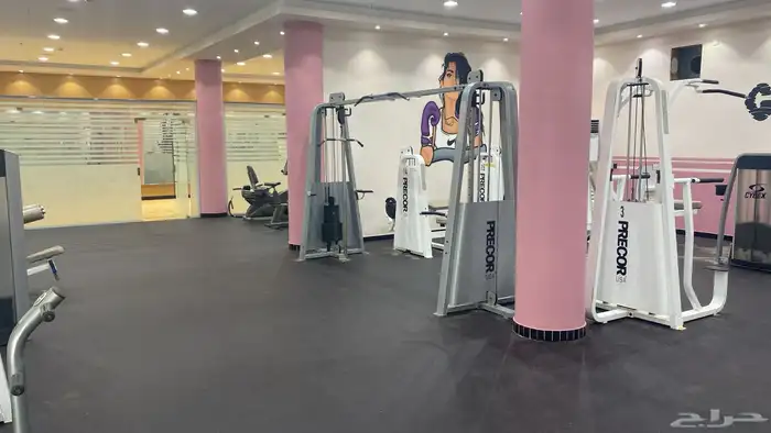 مركز نسائي متكامل للتقبيل 13
