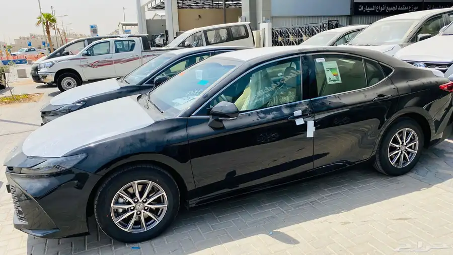 كامري 2025 ستاندر اسود 3
