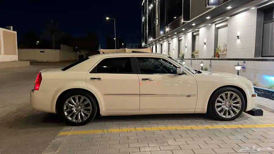 كرايسلر 300c هيمي 2008 وارد المتحدة فل كامل 3
