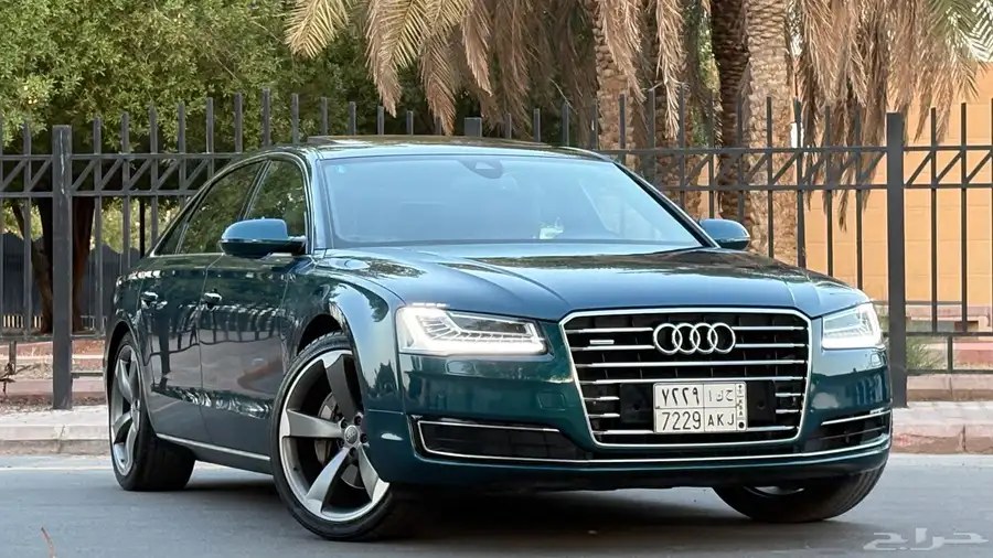 اودي A8L 2016 ( لون مميز ) 10