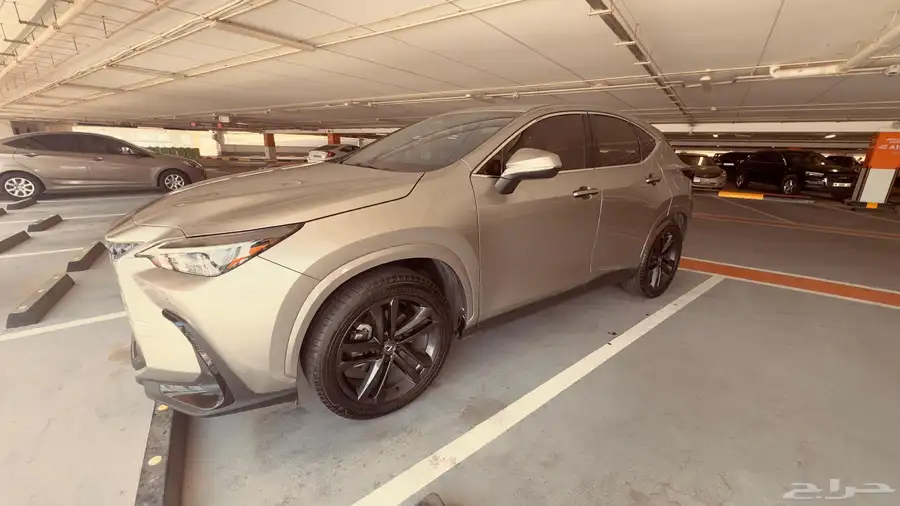 للبيع NX 2025 2