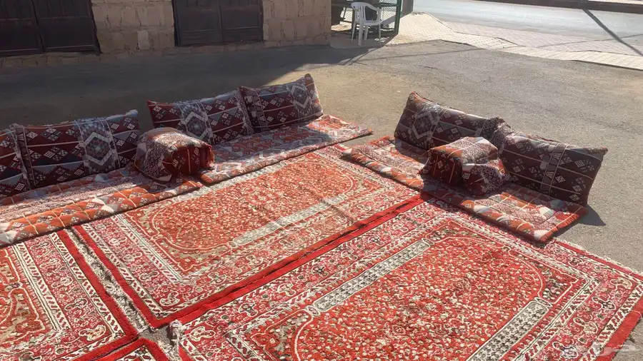 مساند وفرشات 2
