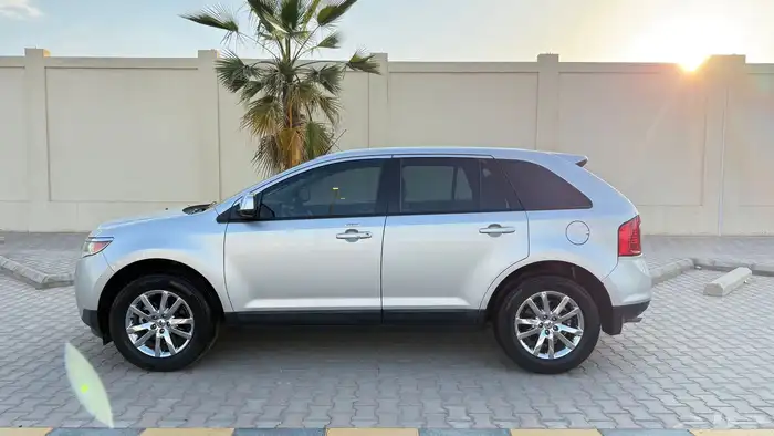 فورد ادج نص فل SEL بدون دبل 4