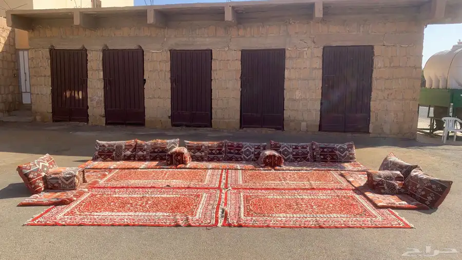 مساند وفرشات 0