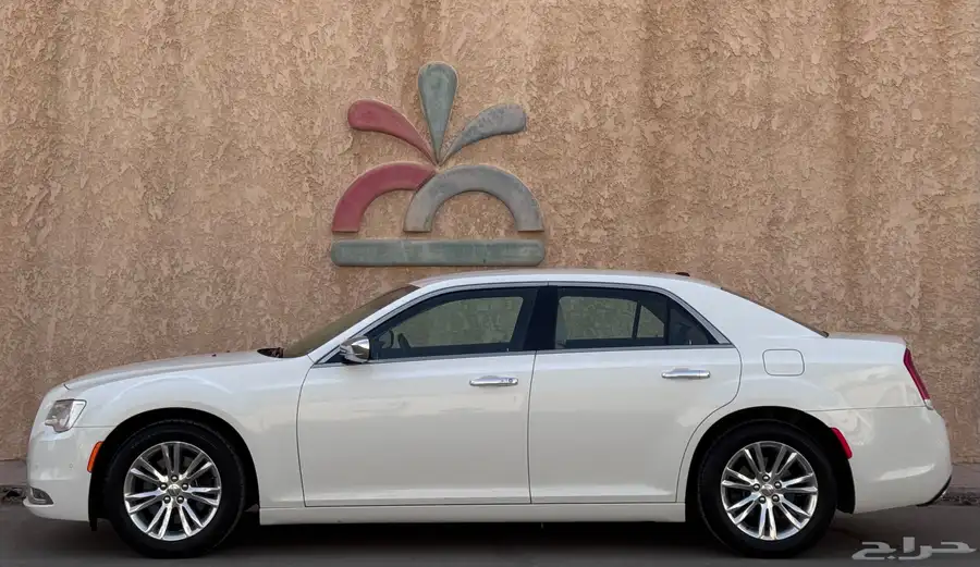 كرايزلر 2021 C300 عداد(50)الف 3