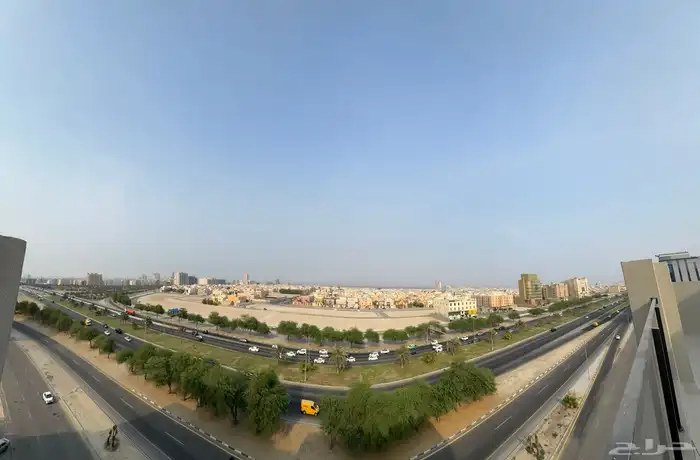 شقة روف للإيجار في حي الخزامى مكيفة 10
