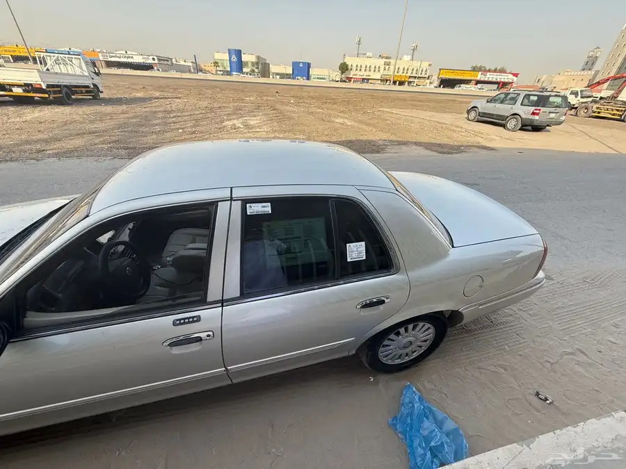 فورد قراند ماركيز 2008 6