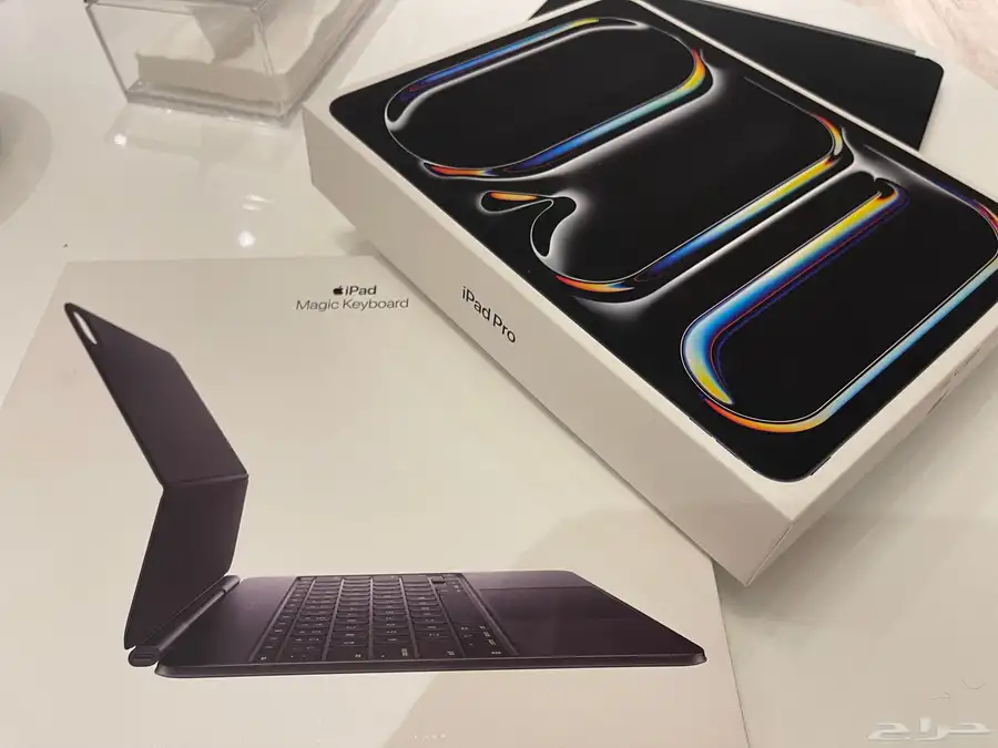 للبيع iPad Pro M4 - 13   Magic Keyboard index