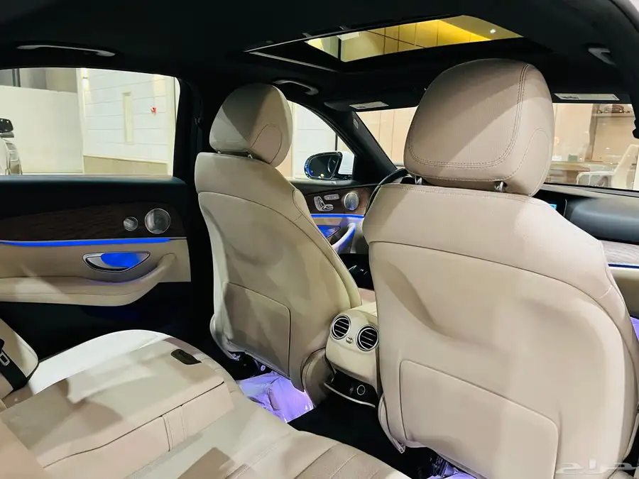 مرسيدس 2017 E300 بحاله الوكاله 12