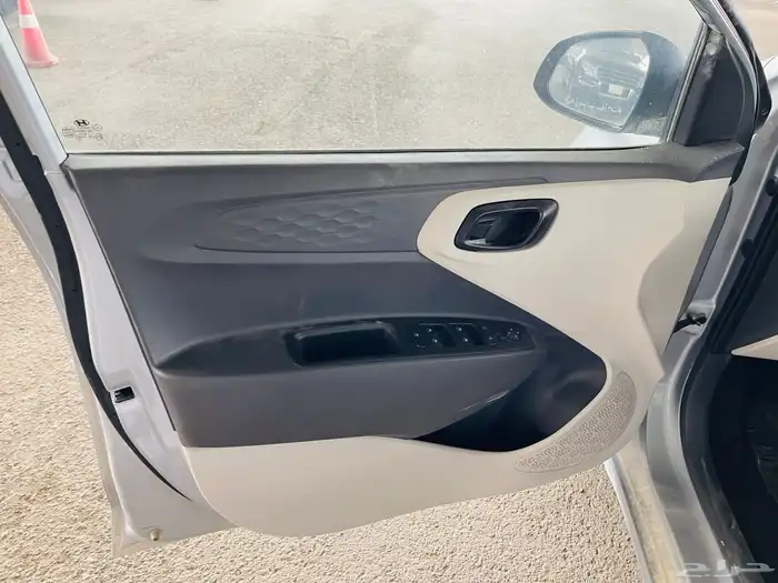 هيونداي جراند اي 10 2025 8