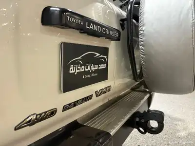 جيب لاندكروزر 1994 12