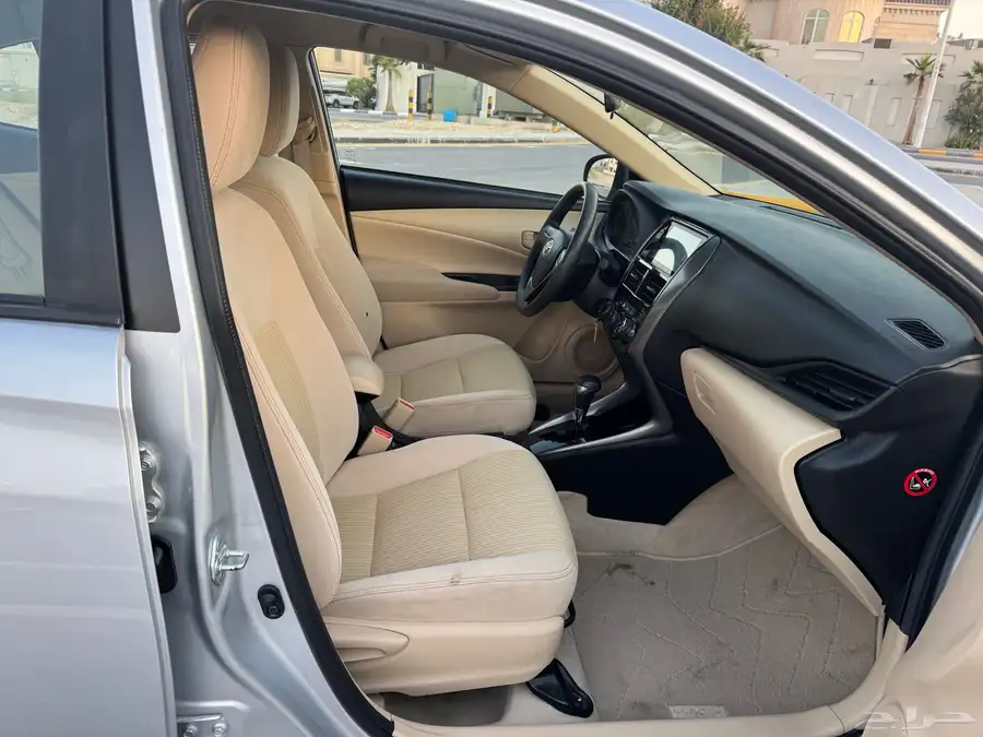 Toyota Yaris Model 2022 13