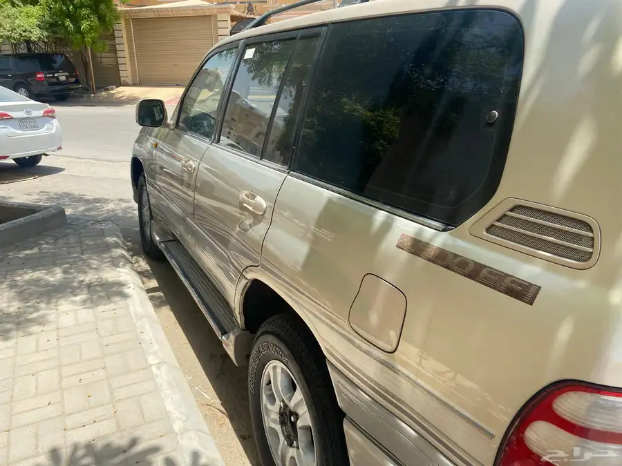 جيب تويوتا 2003 جي اكس أر دفلك فتحة سقف مجدد مفحوص ماشي700 4