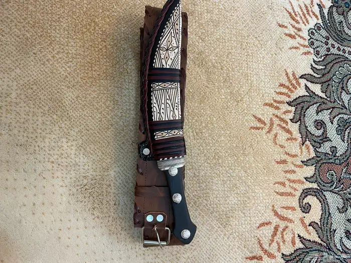 للبيع سكين فضه حزام 3