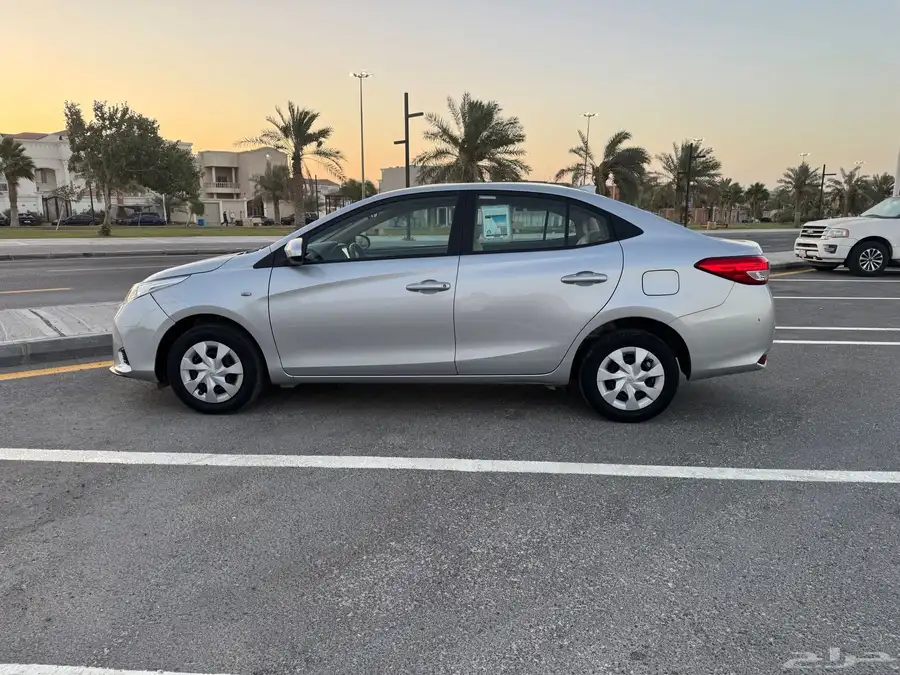Toyota Yaris Model 2022 4