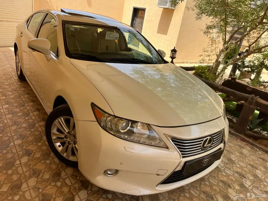 لكزس مديل 2014 حجم 250 ES عبداللطيف جميل AA. 85