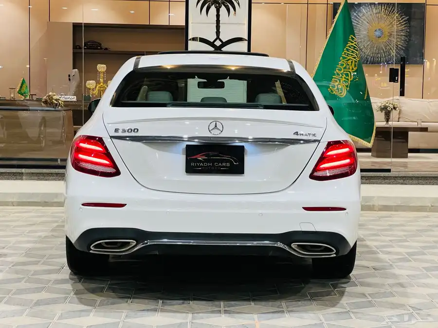 مرسيدس 2017 E300 بحاله الوكاله 3