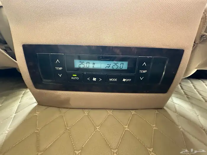 جيب لاندكروزر VX_R موديل 2009 محول 2021 27