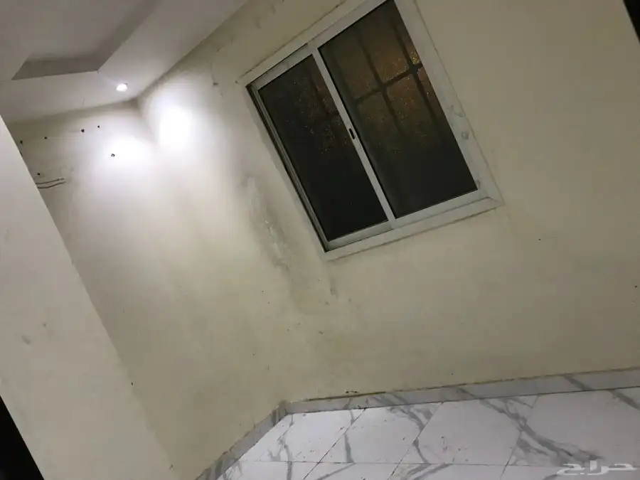 فيلا للإيجار درج صالة حي الدار البيضاء 35