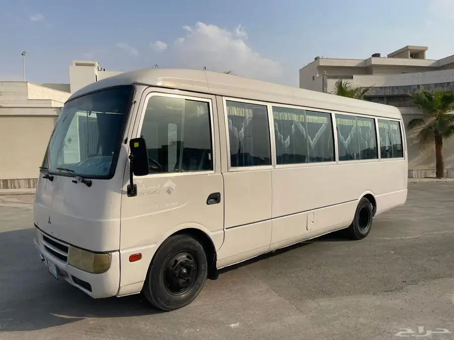باص 30 راكب للايجار الشهري Diesel bus for rent 0
