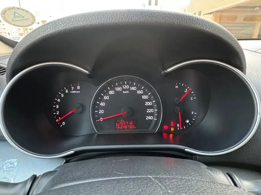 كيا سورنتو نص فل 2014م 18