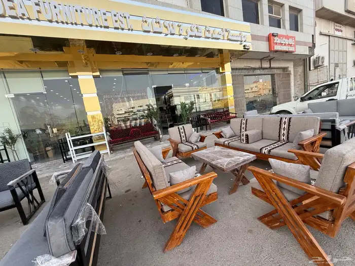 طقم جلسات خارجيه  وطاوله طعام 2