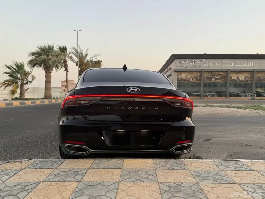 هونداي ازيرا 2020 (بنزين) سته سلندر 13