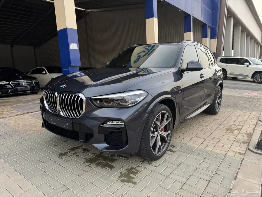 بي ام دبليو X5 2021 KIT M على الضمان والصيانه 0