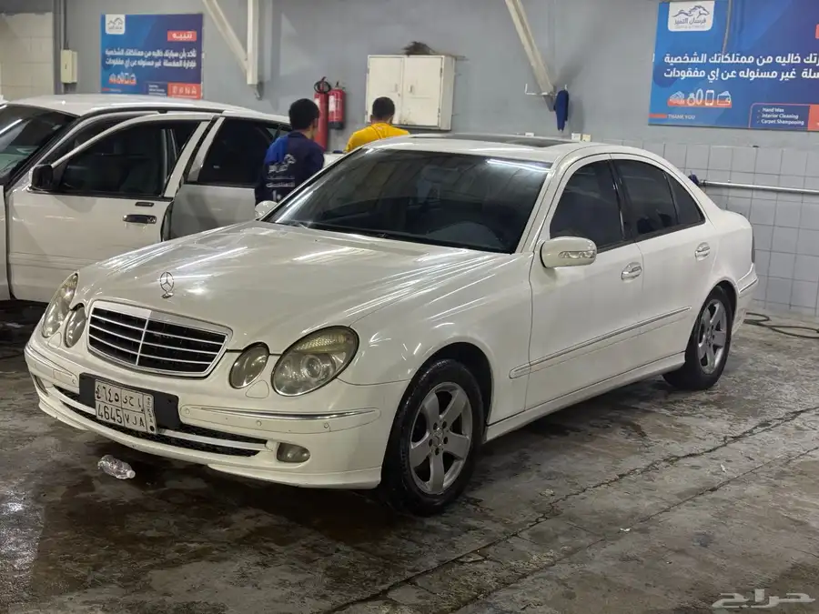 مرسيدس E240 موديل 2005 للبيع او للبدل بسيارة كبيره عائليه 8