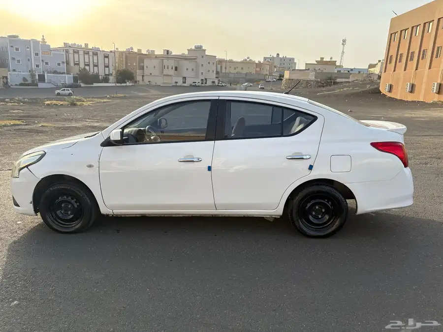 نيسان صني 2019 ابيض 7