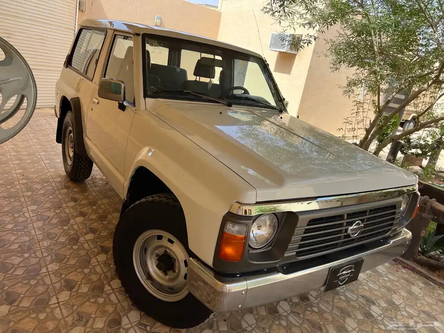 باترول ربع مديل 97 مخزن حكومي كان تبع سلاح الحدود سابقا 64