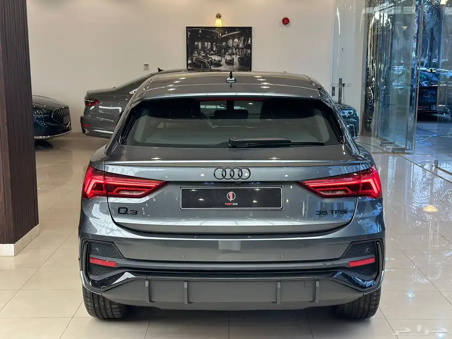 فل كامل كاش واقساط باسعار مناسبة Audi Q3 سبورت باك 2025 index